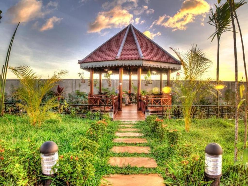Ry's Lotus Resort d'Angkor Siem Reap Extérieur photo