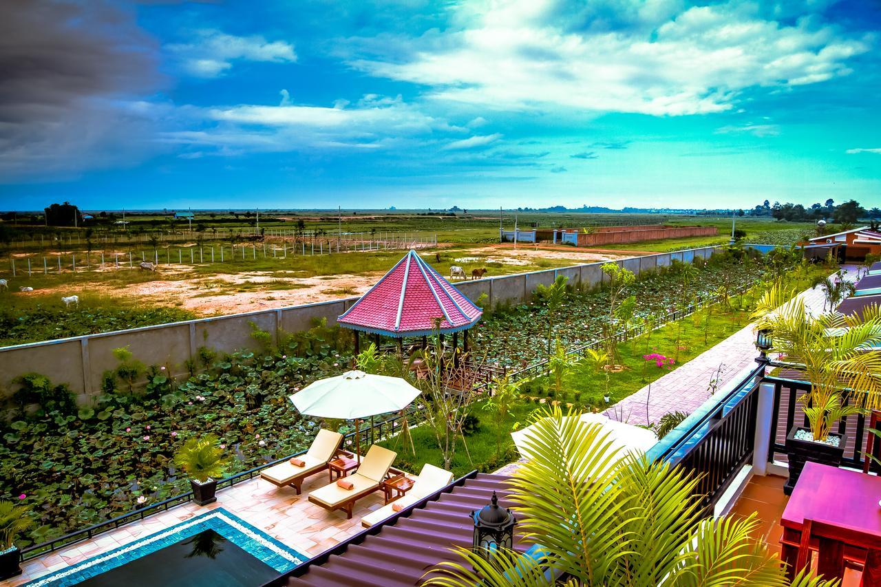 Ry's Lotus Resort d'Angkor Siem Reap Extérieur photo